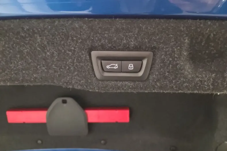 BMW 550 (Seria 5) din 2024 cu 17.122 km - oferta BMW183829 - foto 12