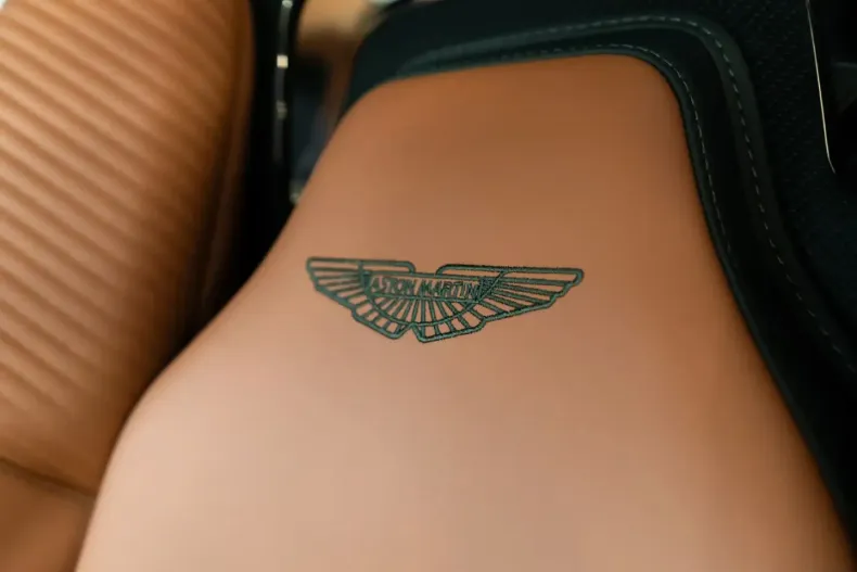 Aston Martin DBS din 2024 cu 4.300 km - oferta AST183835 - foto 10