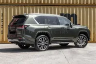 Lexus LX 700 din 2025 cu 50 km - oferta LEX183838 - foto 4