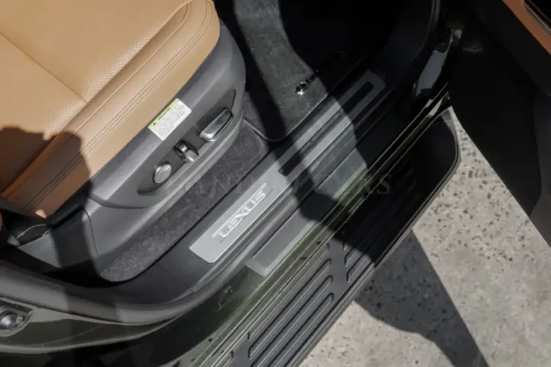 Lexus LX 700 din 2025 cu 50 km - oferta LEX183838 - foto 24