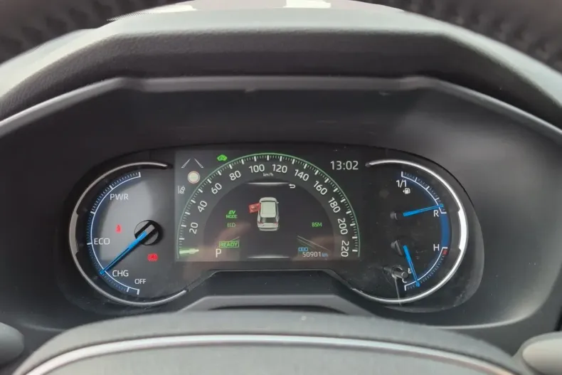 Toyota RAV4 din 2022 cu 50.950 km - oferta TOY183840 - foto 10