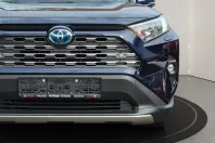 Toyota RAV4 din 2022 cu 50.950 km - oferta TOY183840 - foto 14