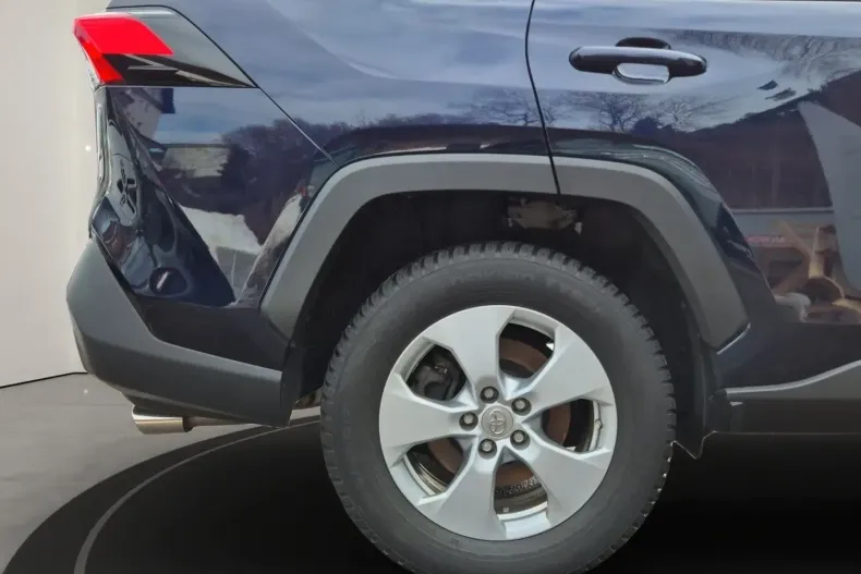 Toyota RAV4 din 2022 cu 50.950 km - oferta TOY183840 - foto 17