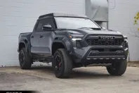 Toyota Tacoma din 2024 cu 24.600 km - oferta TOY183849 - foto 1