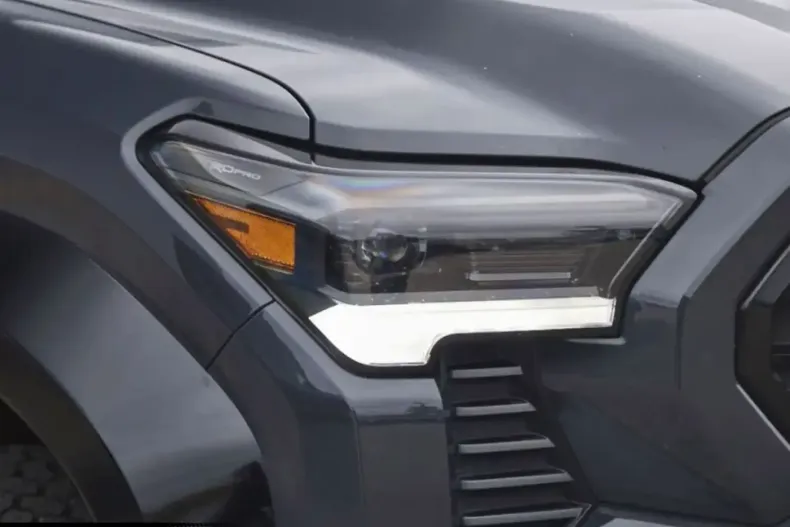 Toyota Tacoma din 2024 cu 24.600 km - oferta TOY183849 - foto 7