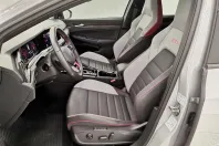 Volkswagen Golf din 2024 cu 19.990 km - oferta VOL183850 - foto 9