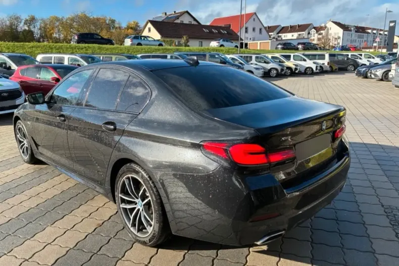 BMW 530 (Seria 5) din 2022 cu 74.222 km - oferta BMW183874 - foto 3