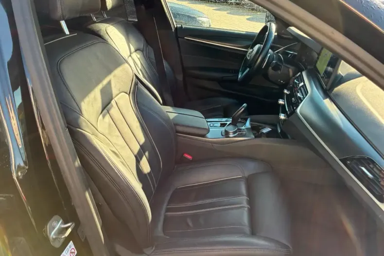 BMW 530 (Seria 5) din 2022 cu 74.222 km - oferta BMW183874 - foto 7