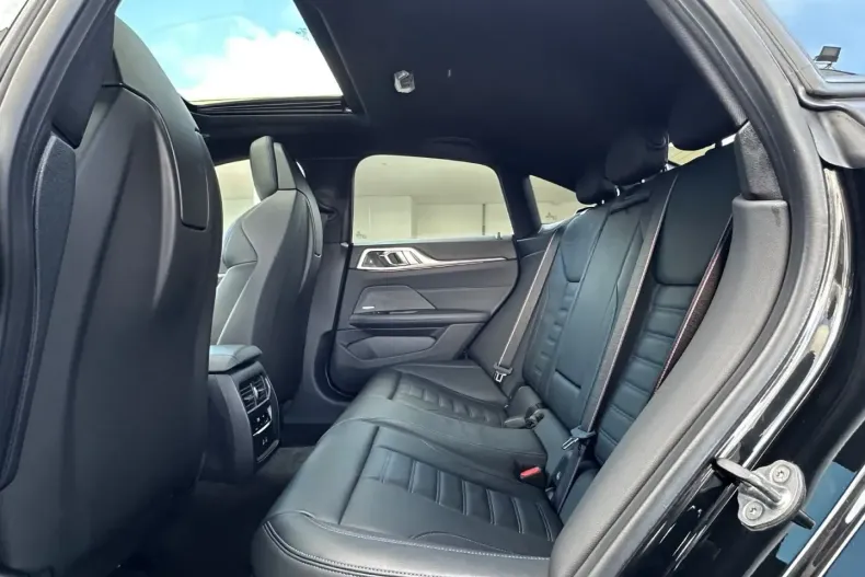 BMW 420 Gran Coupé (Seria 4) din 2022 cu 66.820 km - oferta BMW183876 - foto 18