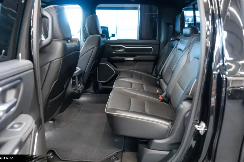 Dodge RAM din 2025 cu 50 km - oferta DOD183878 - foto 18