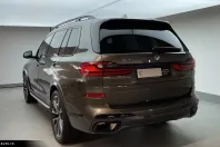 BMW X7 (Seria X) din 2022 cu 48.195 km - oferta BMW183883 - foto 2