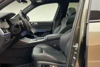 BMW X7 (Seria X) din 2022 cu 48.195 km - oferta BMW183883 - foto 11