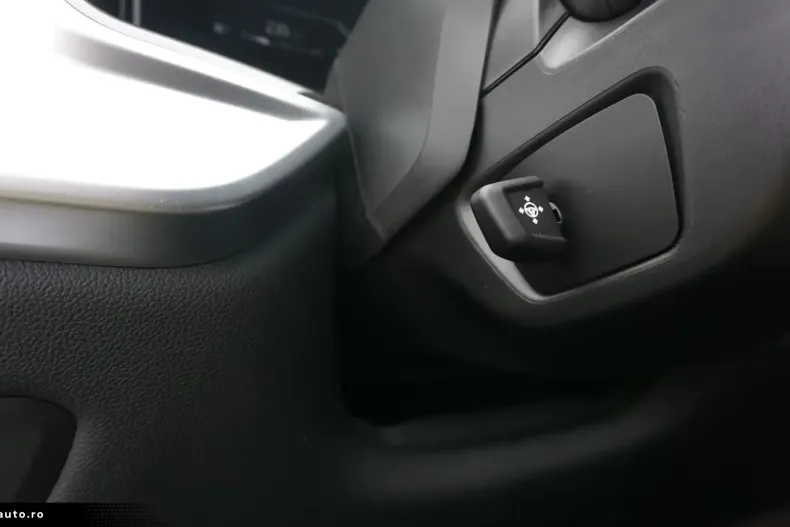 BMW X5 (Seria X) din 2024 cu 60.858 km - oferta BMW183891 - foto 17