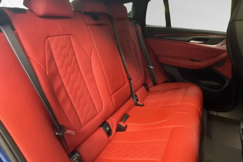 BMW X4 M (Seria X) din 2025 cu 11.050 km - oferta BMW183894 - foto 12