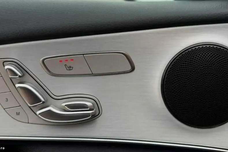 Mercedes-Benz E 200 (Clasa E) din 2021 cu 116.000 km - oferta MER183898 - foto 19