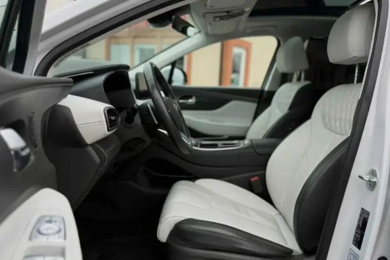 Hyundai SANTA FE din 2021 cu 117.000 km - oferta HYU183899 - foto 23