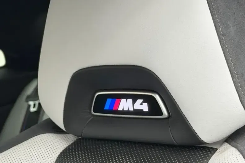 BMW M4 (Modele M) din 2024 cu 16.577 km - oferta BMW183903 - foto 23