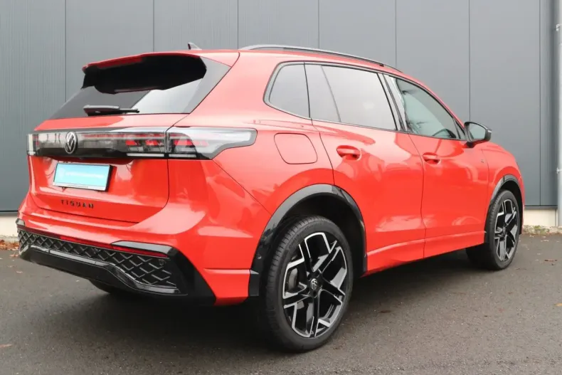 Volkswagen Tiguan din 2024 cu 19.950 km - oferta VOL183909 - foto 4