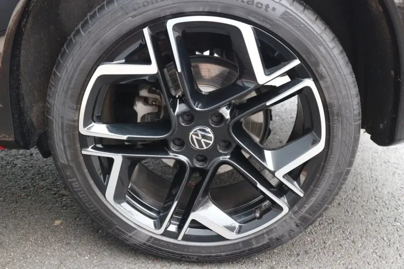 Volkswagen Tiguan din 2024 cu 19.950 km - oferta VOL183909 - foto 8