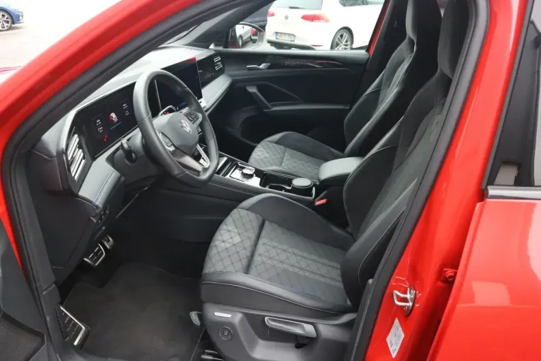 Volkswagen Tiguan din 2024 cu 19.950 km - oferta VOL183909 - foto 10