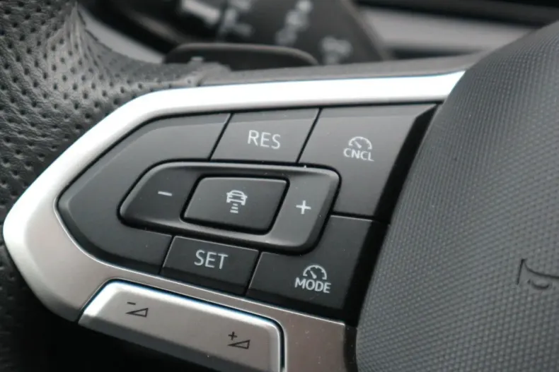 Volkswagen Tiguan din 2024 cu 19.950 km - oferta VOL183909 - foto 14