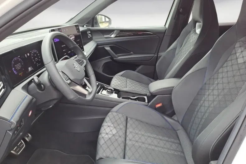 Volkswagen Tiguan din 2025 cu 20.004 km - oferta VOL183910 - foto 7