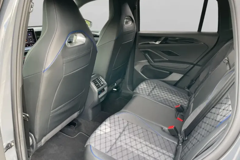 Volkswagen Tiguan din 2024 cu 16.400 km - oferta VOL183914 - foto 16