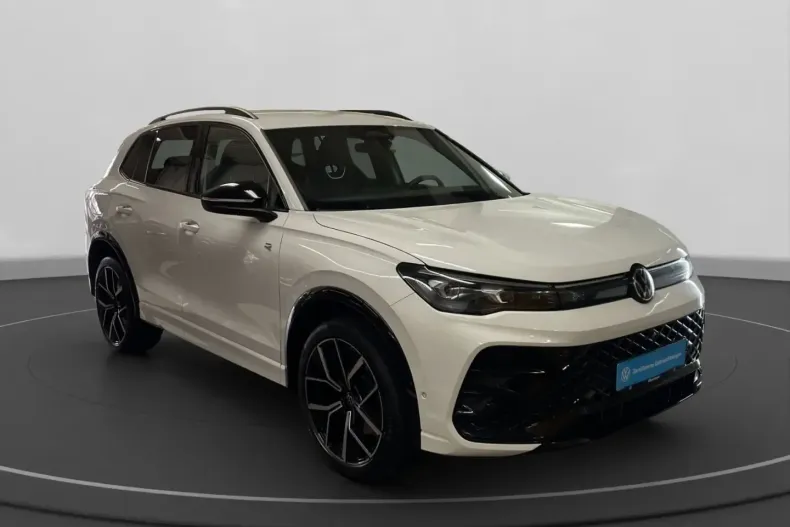 Volkswagen Tiguan din 2025 cu 64.300 km - oferta VOL183918 - foto 6