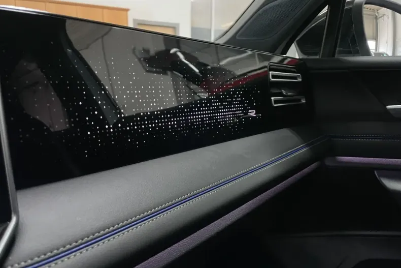 Volkswagen Tiguan din 2025 cu 64.300 km - oferta VOL183918 - foto 29