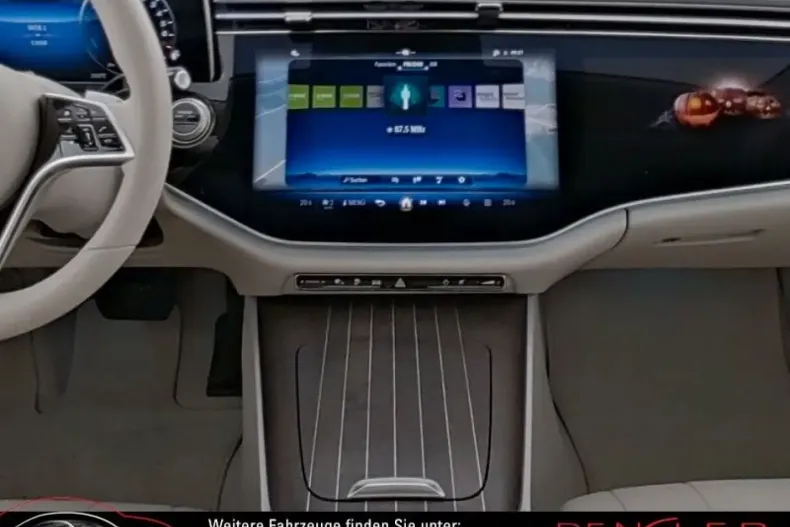 Mercedes-Benz E 300 (Clasa E) din 2024 cu 13.656 km - oferta MER183923 - foto 7