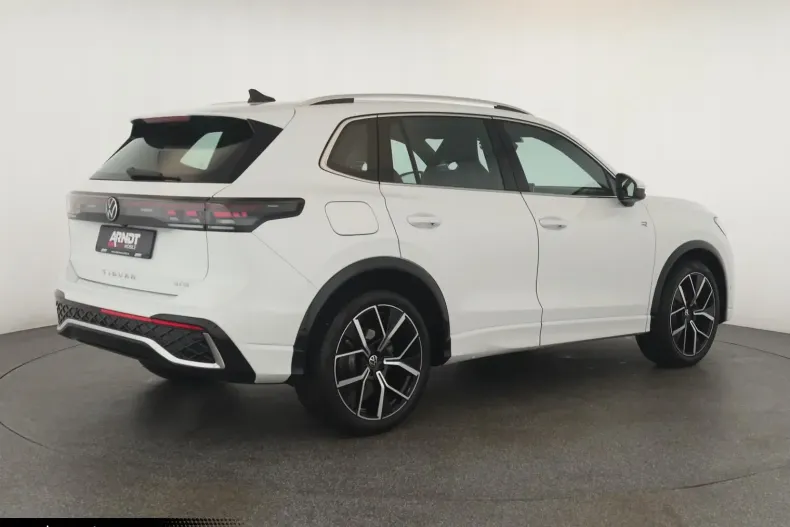 Volkswagen Tiguan din 2024 cu 16.900 km - oferta VOL183925 - foto 5