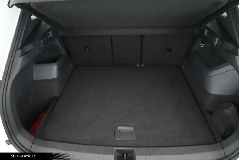 Volkswagen Tiguan din 2024 cu 16.900 km - oferta VOL183925 - foto 7