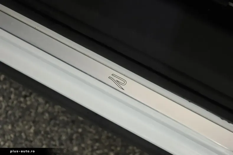 Volkswagen Tiguan din 2024 cu 16.900 km - oferta VOL183925 - foto 13