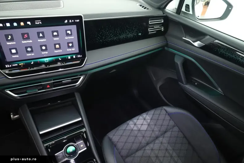 Volkswagen Tiguan din 2024 cu 16.900 km - oferta VOL183925 - foto 19