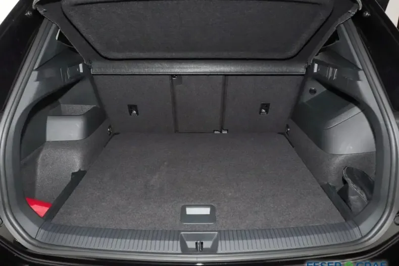 Volkswagen Tiguan din 2024 cu 37.580 km - oferta VOL183931 - foto 12