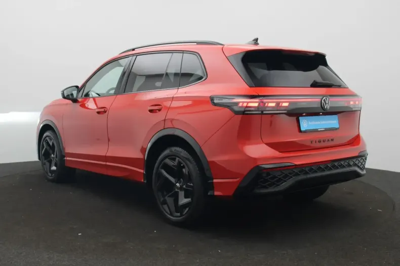 Volkswagen Tiguan din 2024 cu 20.000 km - oferta VOL183934 - foto 6