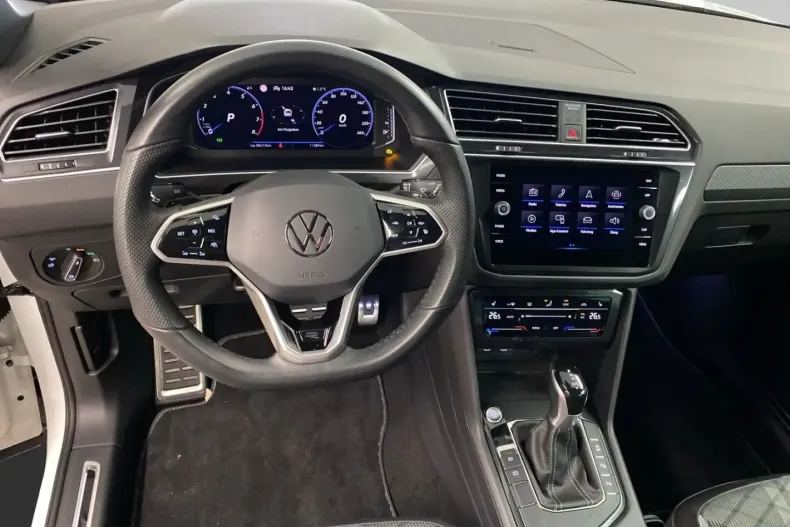 Volkswagen Tiguan din 2025 cu 11.355 km - oferta VOL183937 - foto 12