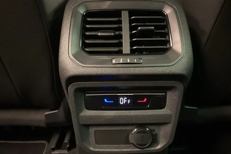 Volkswagen Tiguan din 2025 cu 11.355 km - oferta VOL183937 - foto 31