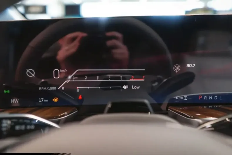 Cadillac Escalade din 2025 cu 50 km - oferta CAD183939 - foto 22