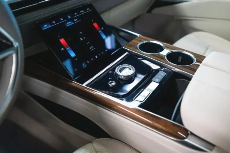 Cadillac Escalade din 2025 cu 50 km - oferta CAD183939 - foto 23