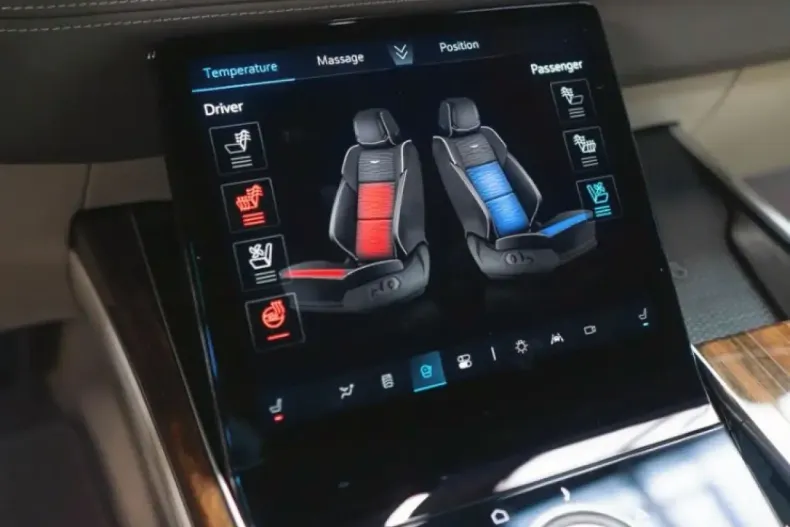 Cadillac Escalade din 2025 cu 50 km - oferta CAD183939 - foto 24