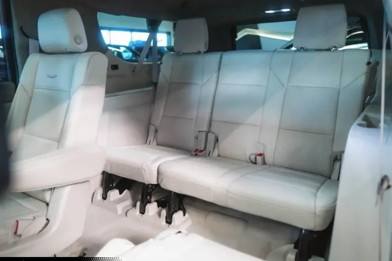 Cadillac Escalade din 2025 cu 50 km - oferta CAD183939 - foto 28