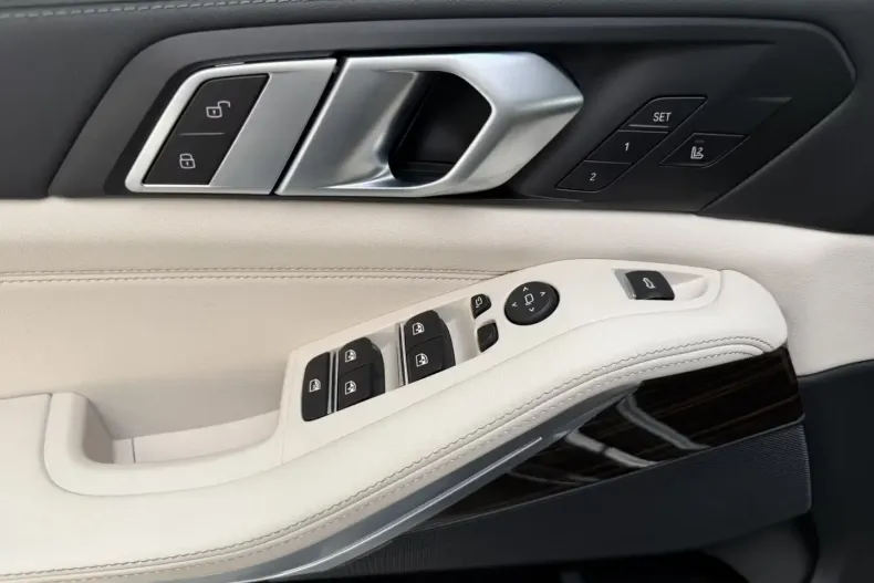 BMW X5 (Seria X) din 2023 cu 45.200 km - oferta BMW183948 - foto 19