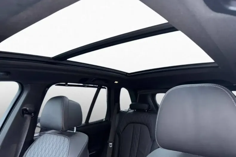 BMW X5 (Seria X) din 2023 cu 40.776 km - oferta BMW183956 - foto 8