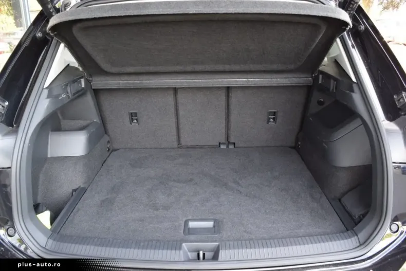 Volkswagen Tiguan din 2024 cu 32.600 km - oferta VOL183958 - foto 16