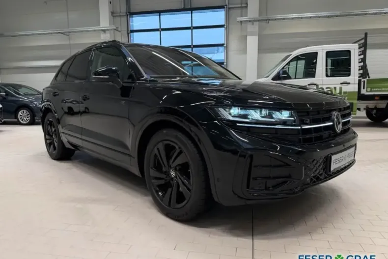 Volkswagen Touareg din 2025 cu 19.619 km - oferta VOL183959 - foto 1