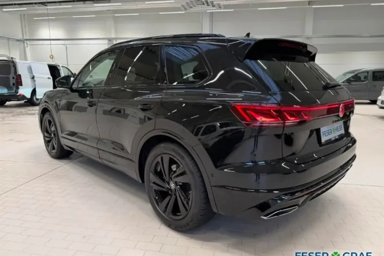 Volkswagen Touareg din 2025 cu 19.619 km - oferta VOL183959 - foto 6