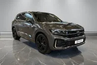 Volkswagen Touareg din 2025 cu 25.328 km - oferta VOL183960 - foto 1