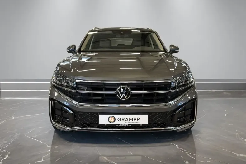 Volkswagen Touareg din 2025 cu 25.328 km - oferta VOL183960 - foto 3