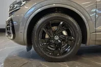 Volkswagen Touareg din 2025 cu 25.328 km - oferta VOL183960 - foto 4